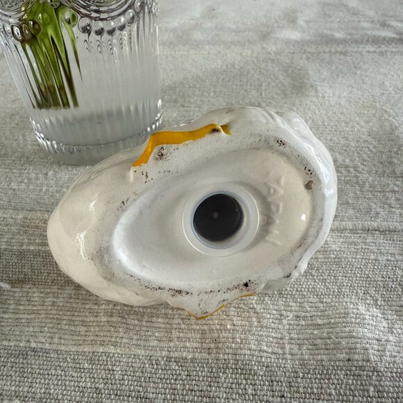 Vintage Resting Swan Single Salt Shaker - Used - Picture 3 of 3